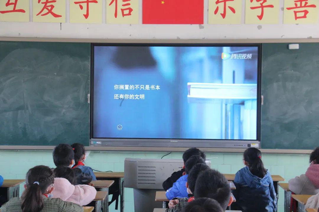 天地之间